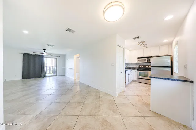 $1,400 | 4354 North 82nd Street, Unit 222, Scottsdale, AZ 85251