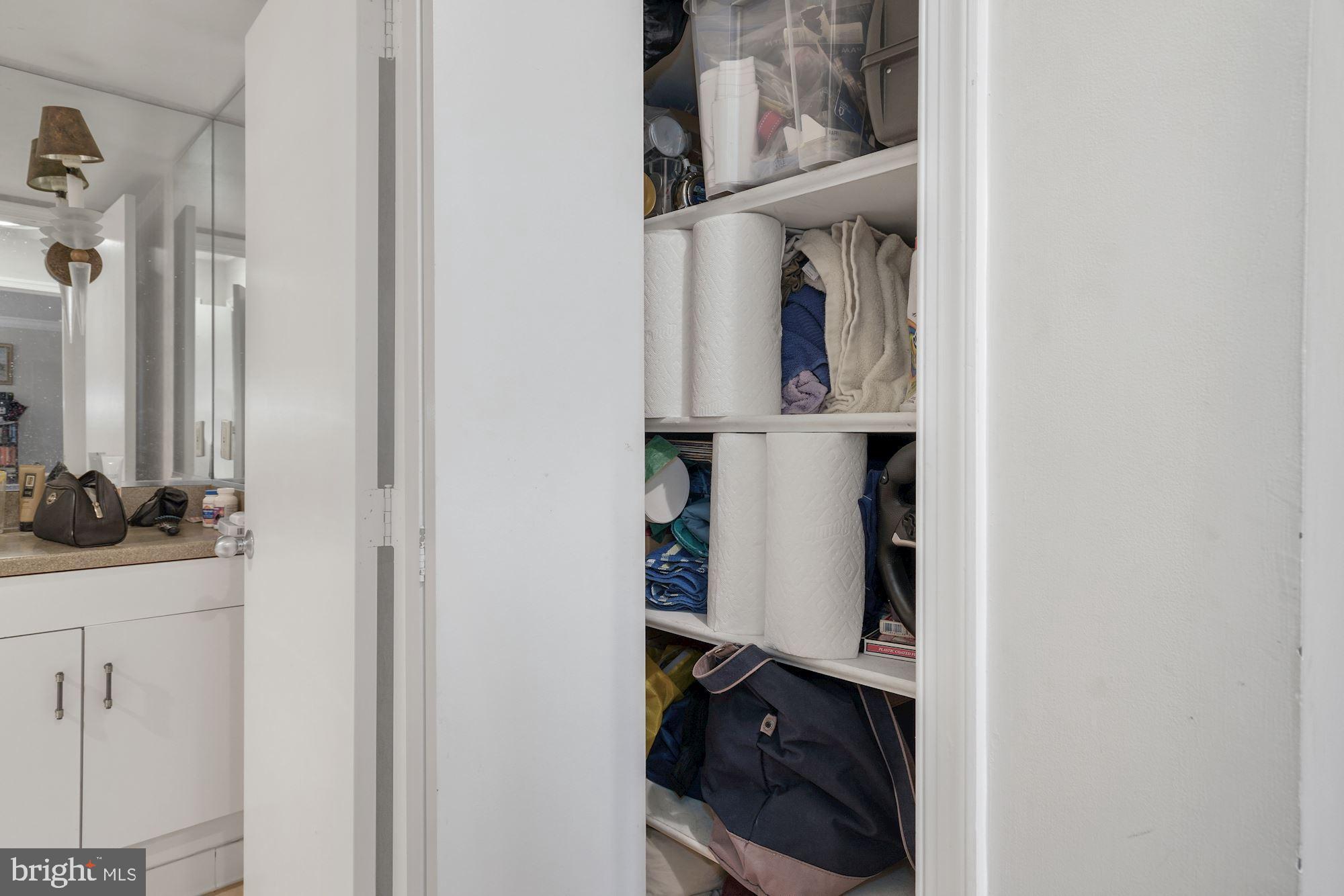 1230 23rd Street Northwest, Unit 909 Washington, DC 20037 - Photo 18 of 30