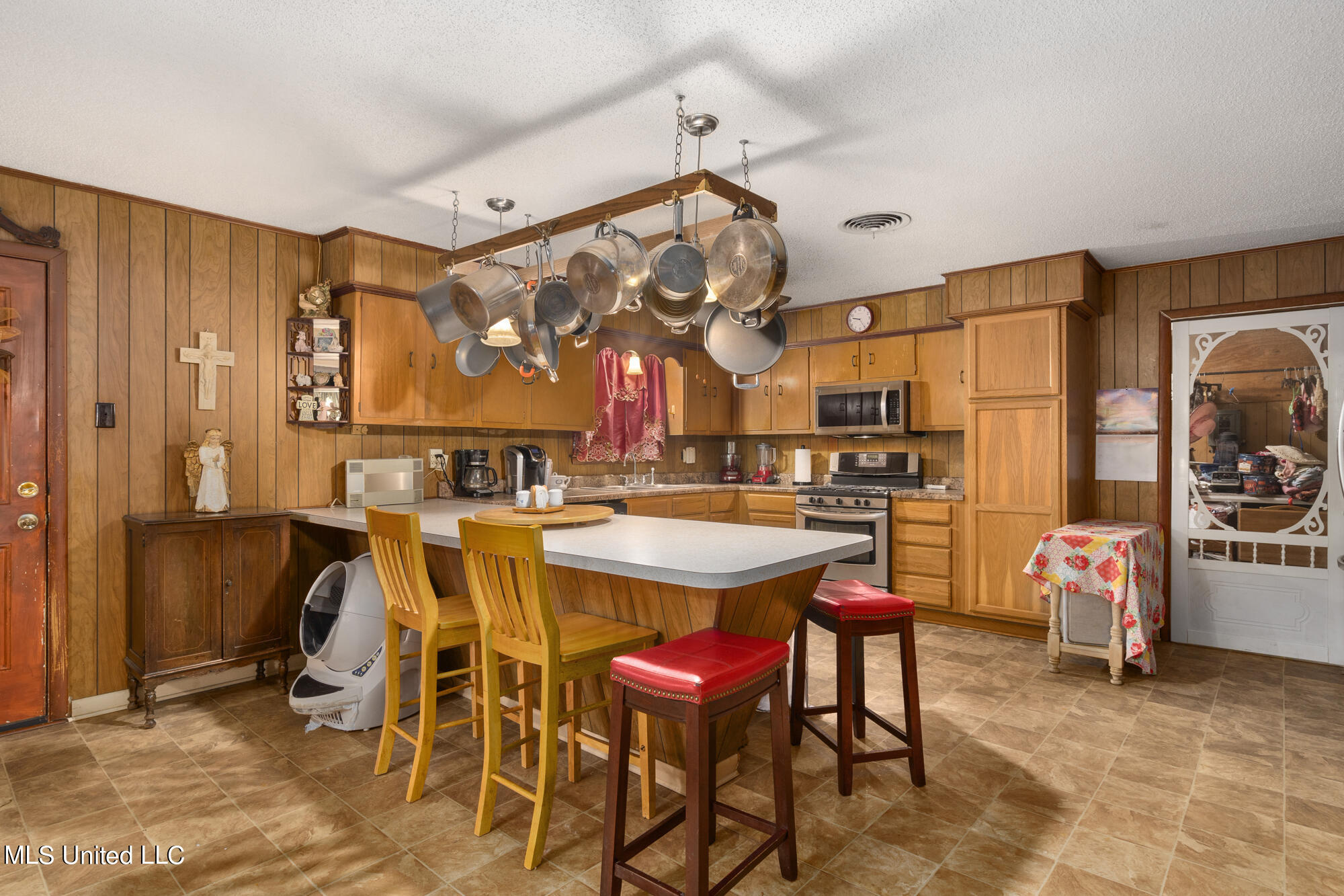 22472 Bells Ferry Road Pass Christian, MS 39571 - Photo 11 of 33 15_ ghubphoto_014.jpg