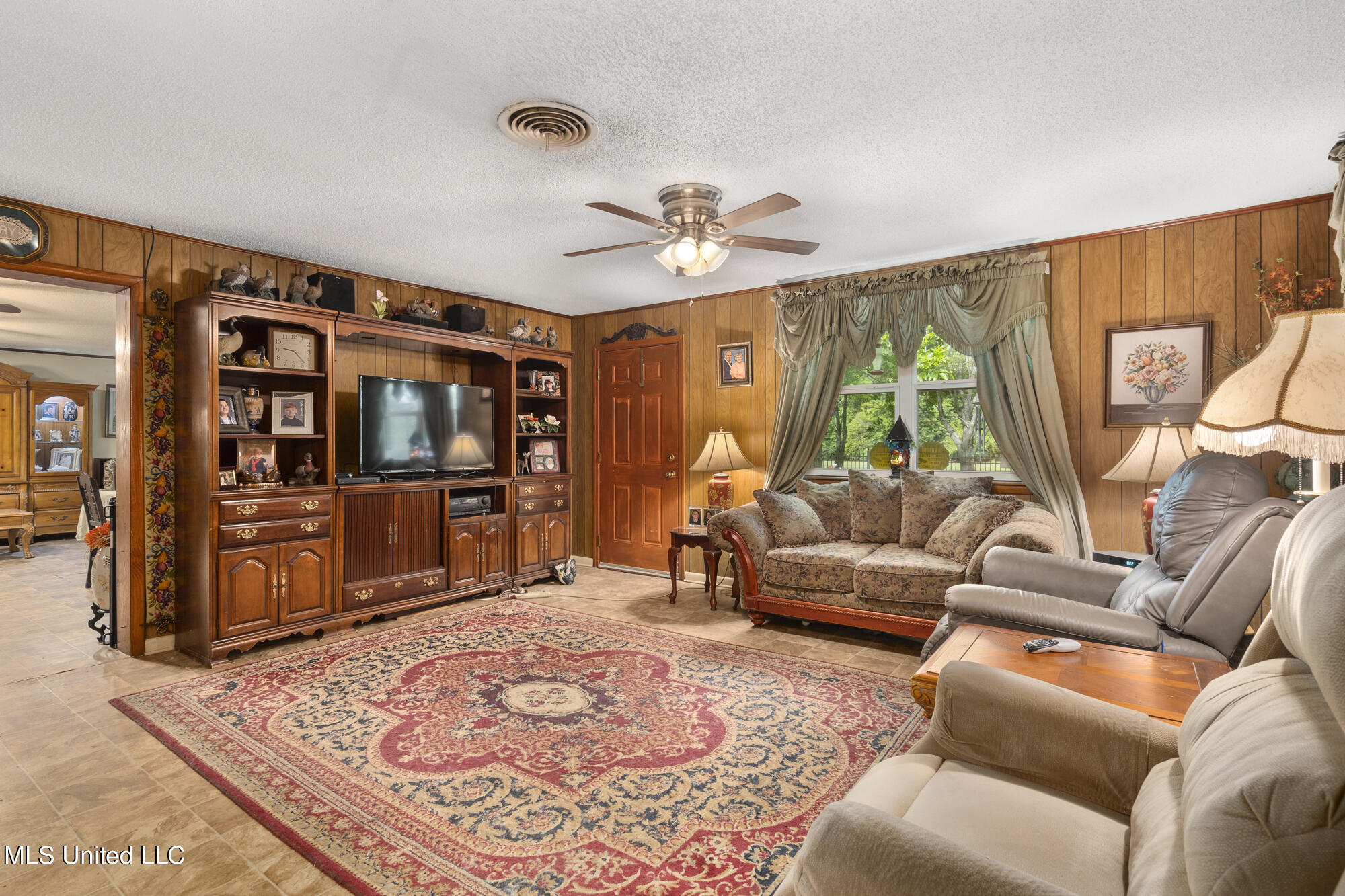 22472 Bells Ferry Road Pass Christian, MS 39571 - Photo 13 of 33 13_ ghubphoto_012.jpg