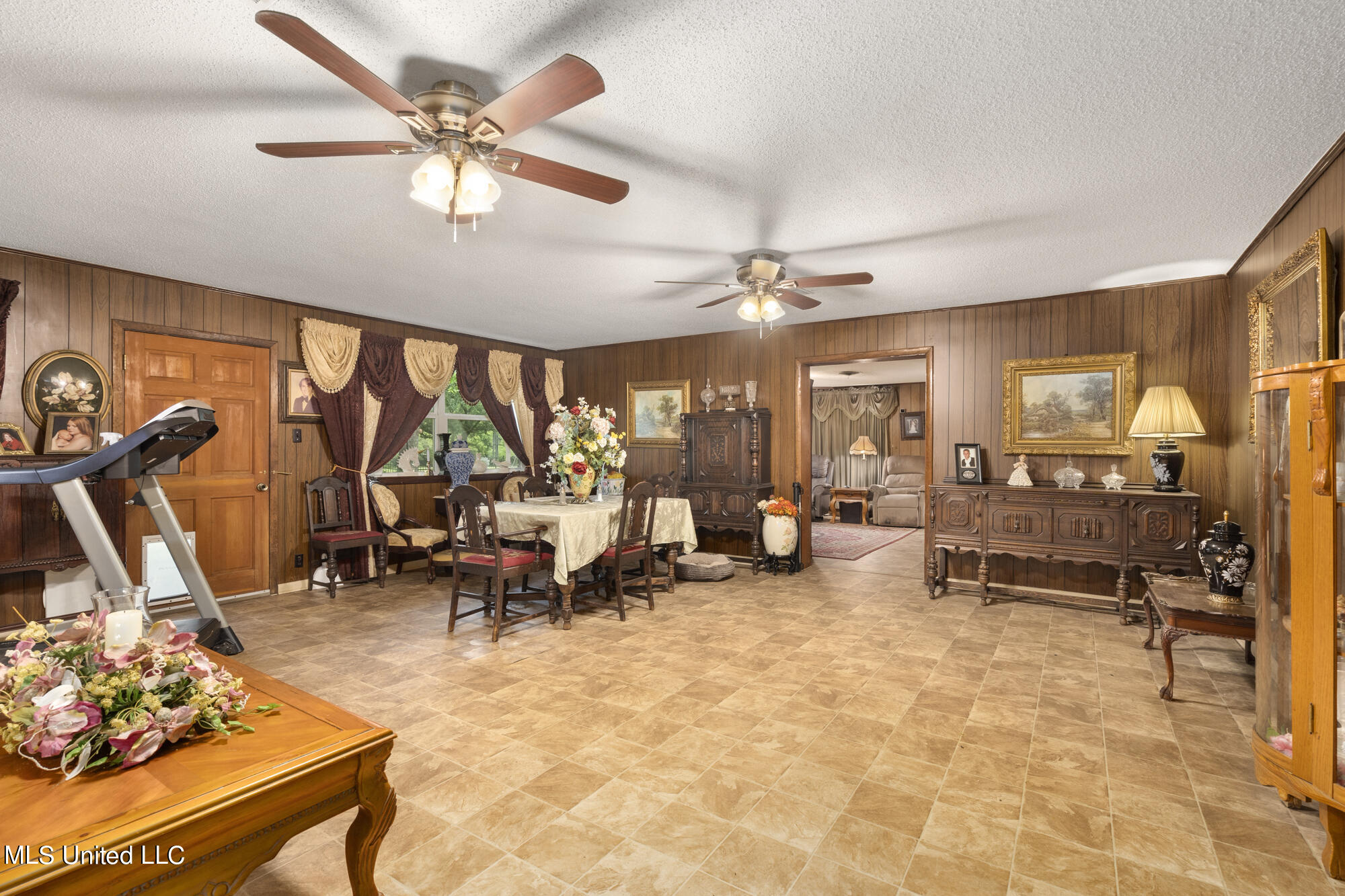 22472 Bells Ferry Road Pass Christian, MS 39571 - Photo 16 of 33 21_ ghubphoto_020.jpg