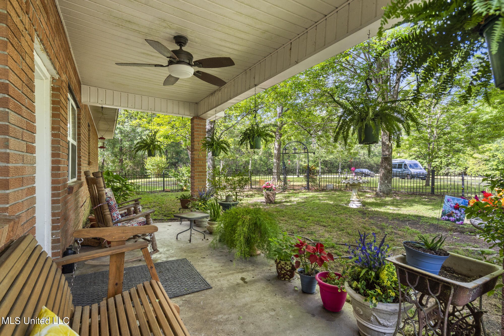 22472 Bells Ferry Road Pass Christian, MS 39571 - Photo 5 of 33 11_ ghubphoto_010.jpg