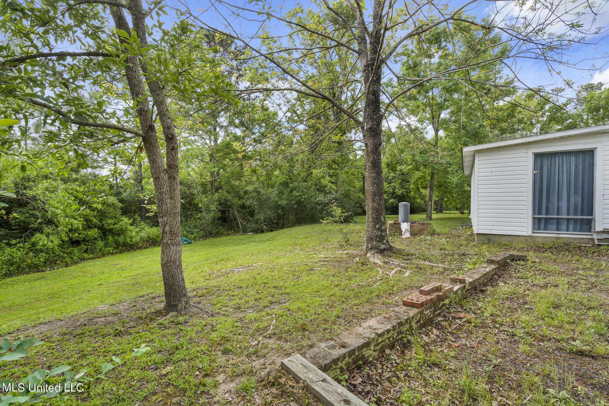 22472 Bells Ferry Road Pass Christian, MS 39571 - Photo 7 of 33 31_ ghubphoto_028.jpg