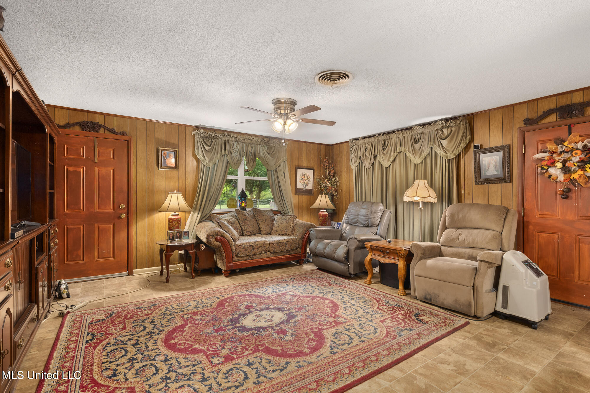 22472 Bells Ferry Road Pass Christian, MS 39571 - Photo 8 of 33 12_ ghubphoto_011.jpg