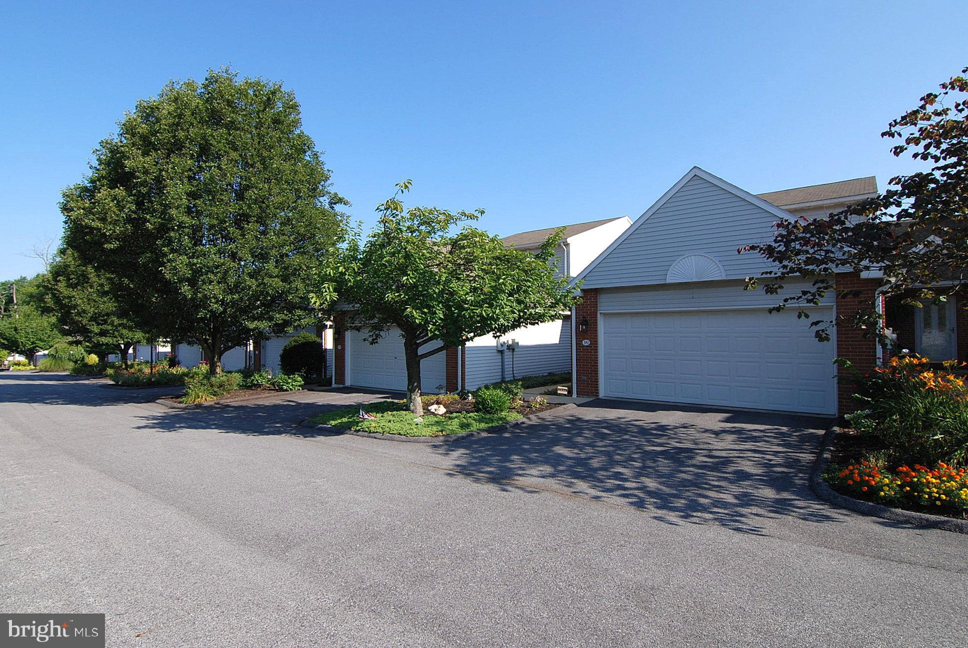 381 Tri Hill Road York, PA 17403 - Photo 2 of 50
