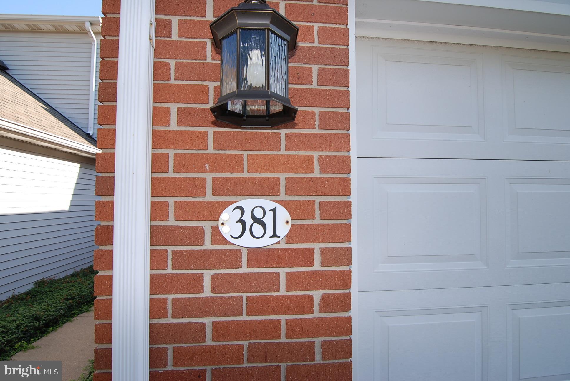 381 Tri Hill Road York, PA 17403 - Photo 5 of 50