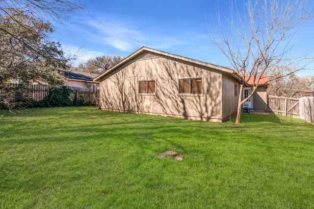 $1,800 | 11205 Slippery Elm Trail, Austin, TX 78750