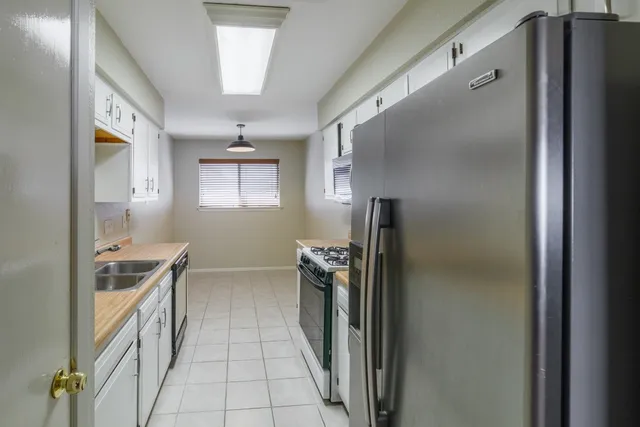 $1,800 | 11205 Slippery Elm Trail, Austin, TX 78750