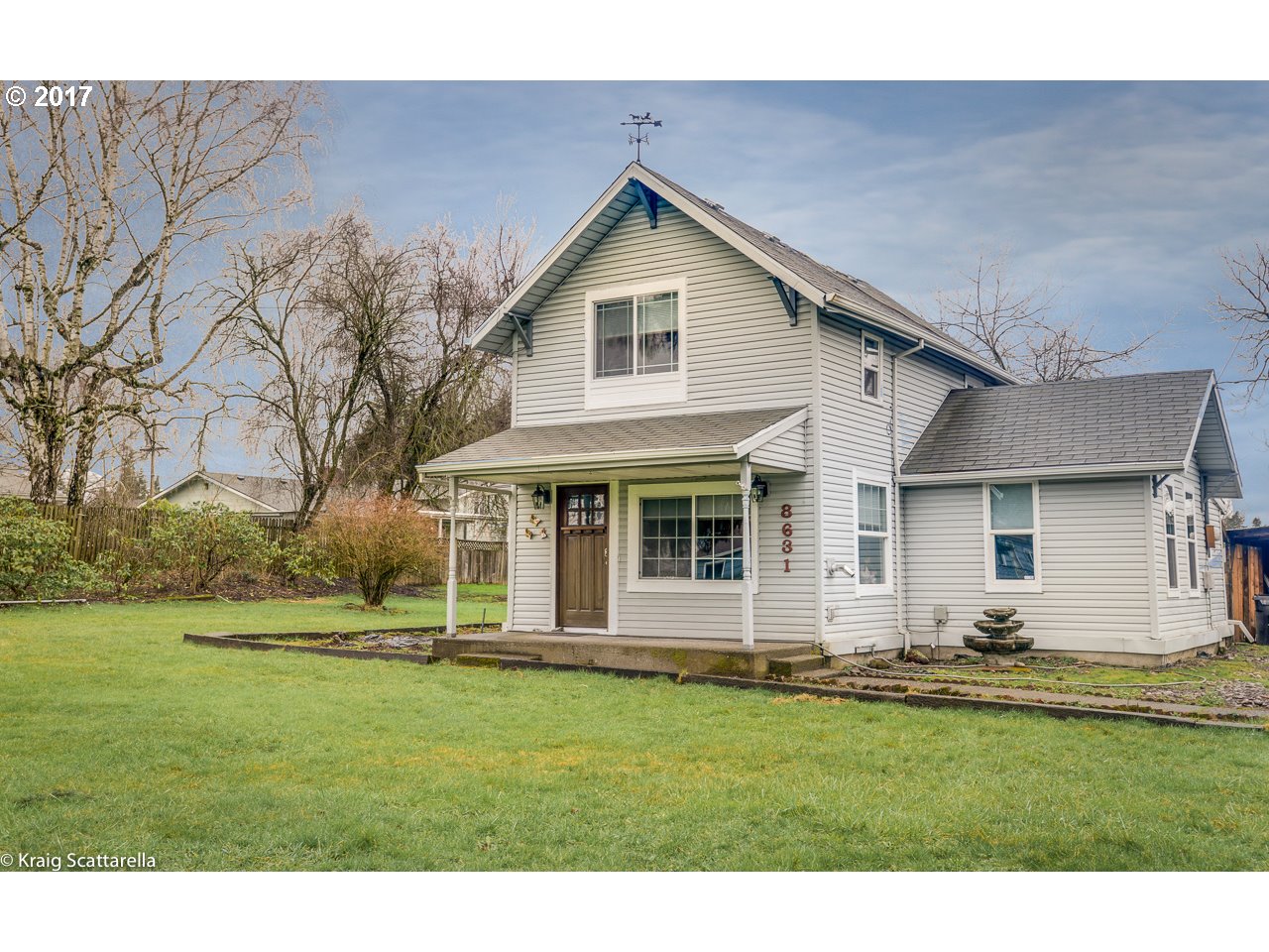 8631 Southeast Jannsen Road Portland, OR 97267 - Photo 1 of 25 Gallery Image 1