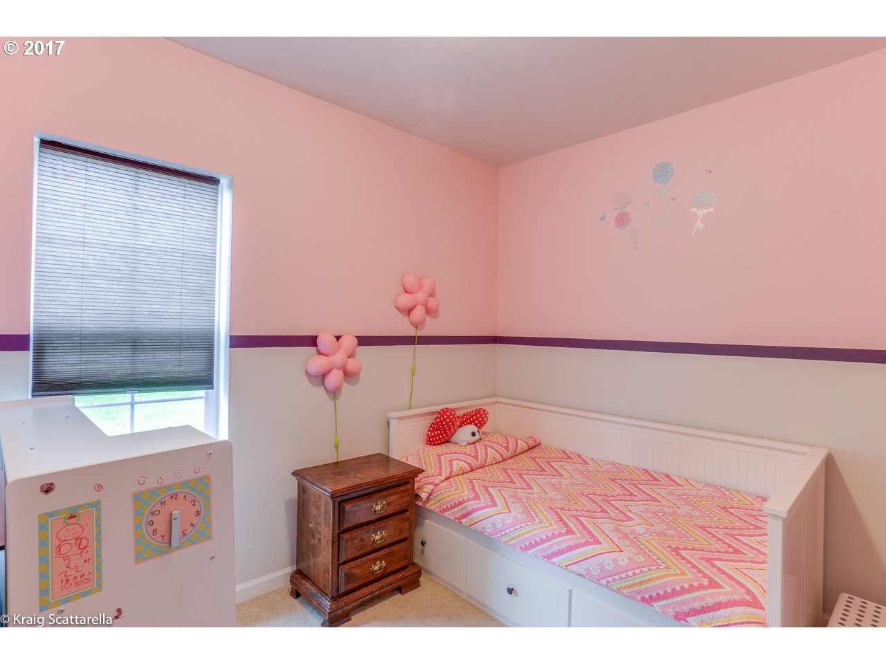 8631 Southeast Jannsen Road Portland, OR 97267 - Photo 11 of 25 Gallery Image 11