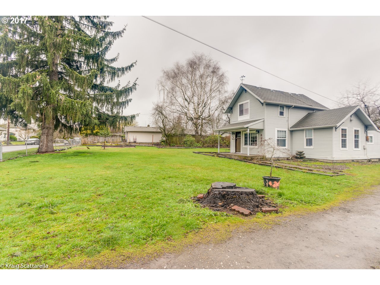 8631 Southeast Jannsen Road Portland, OR 97267 - Photo 19 of 25 Gallery Image 19