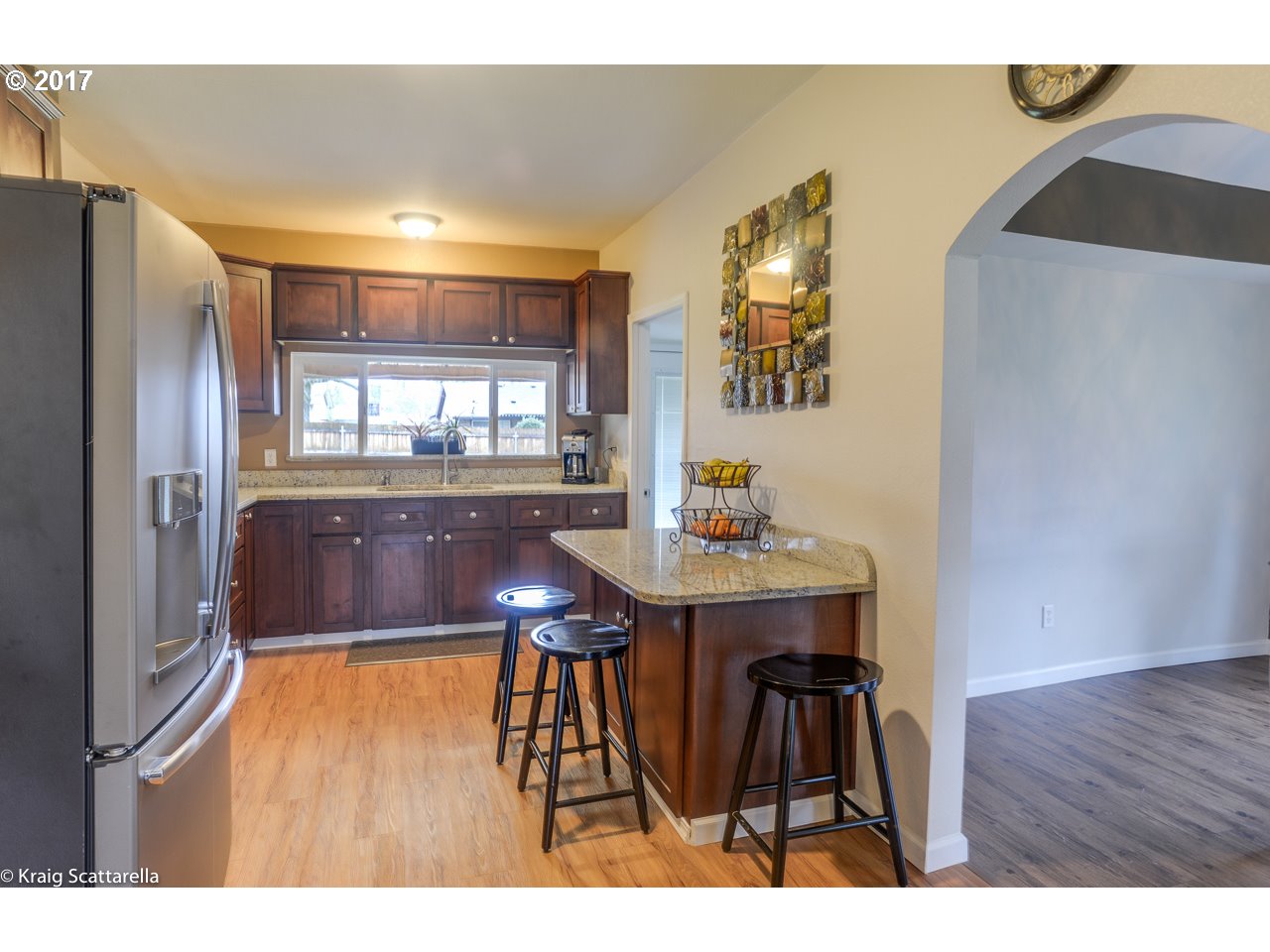 8631 Southeast Jannsen Road Portland, OR 97267 - Photo 8 of 25 Gallery Image 8