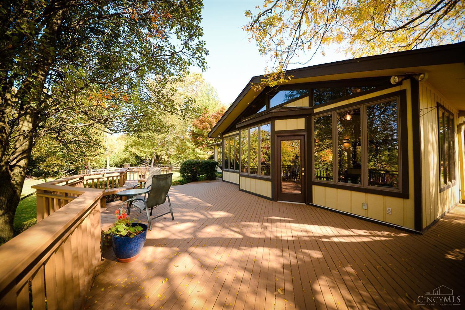 3339 South Road Cincinnati, OH 45248 - Photo 27 of 34