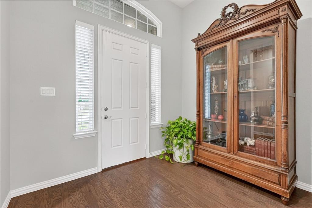 713 Rous Falls McKinney, TX 75071 - Photo 4 of 40