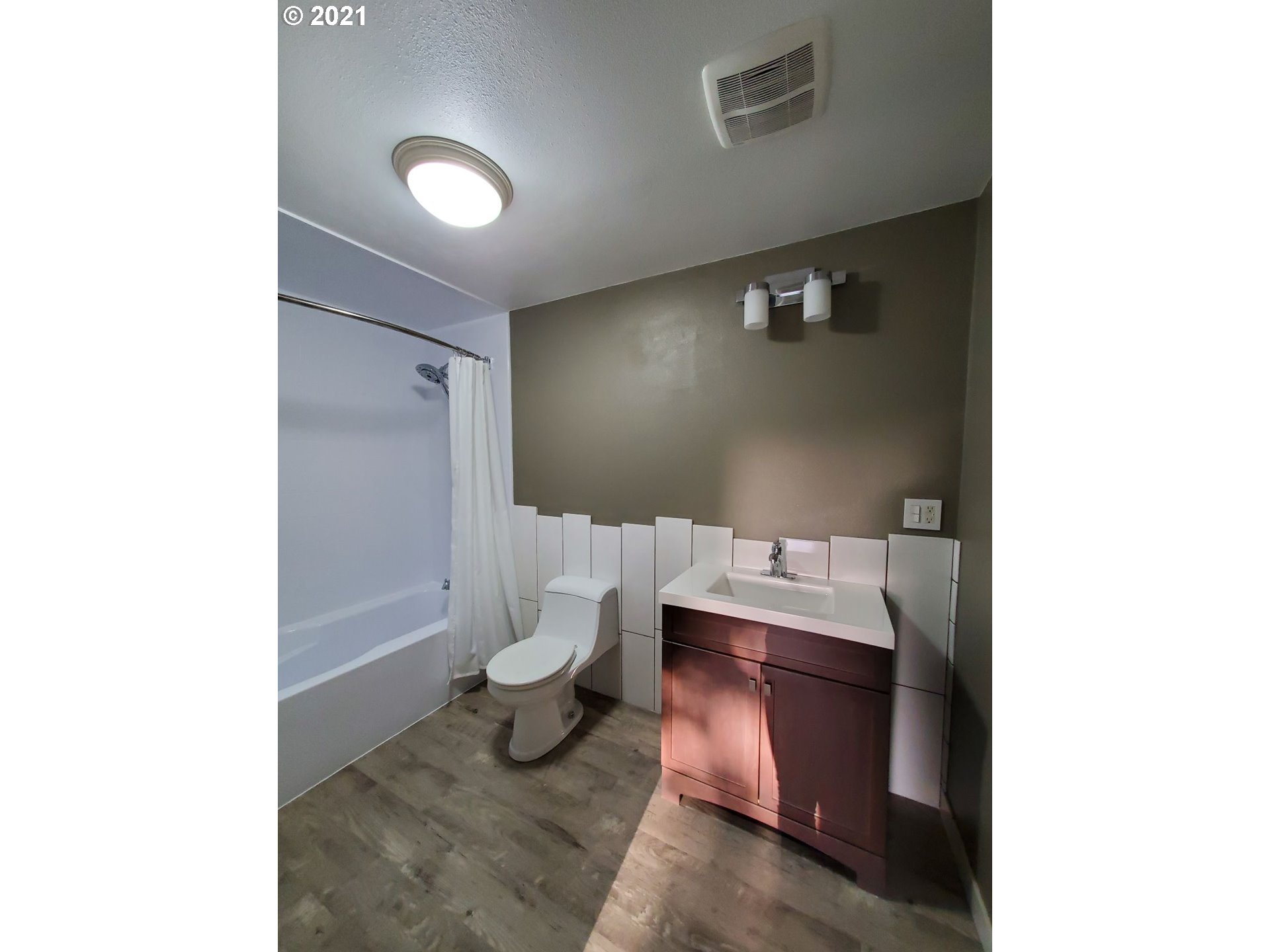 53333 West Lane Road Scappoose, OR 97056 - Photo 20 of 30 Gallery Image 20