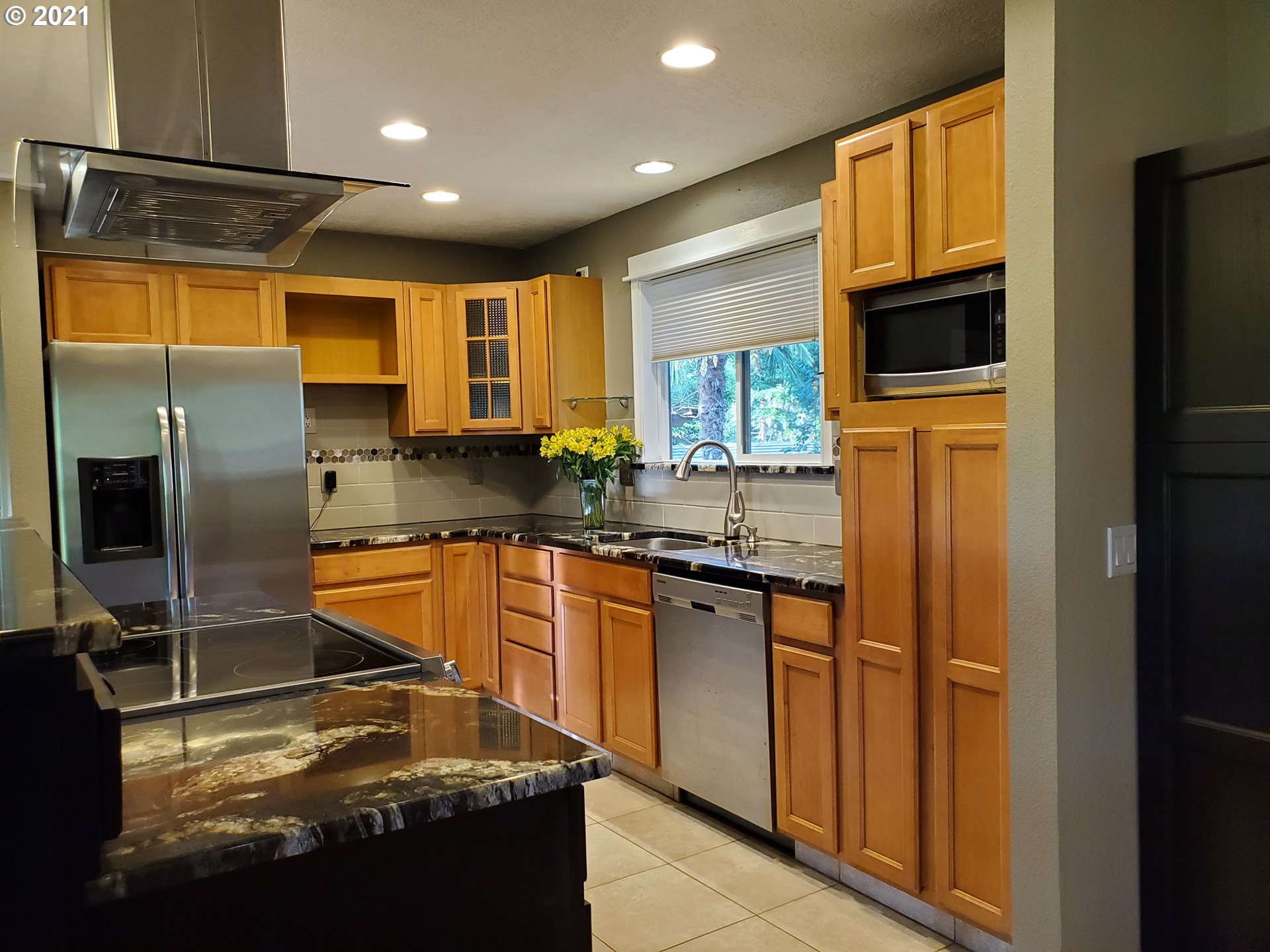 53333 West Lane Road Scappoose, OR 97056 - Photo 4 of 30 Gallery Image 4