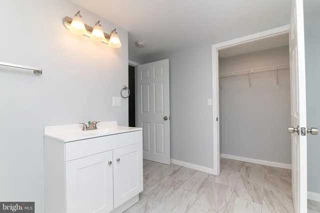 $2,350 | 516 Brooke Avenue, Magnolia, NJ 08049