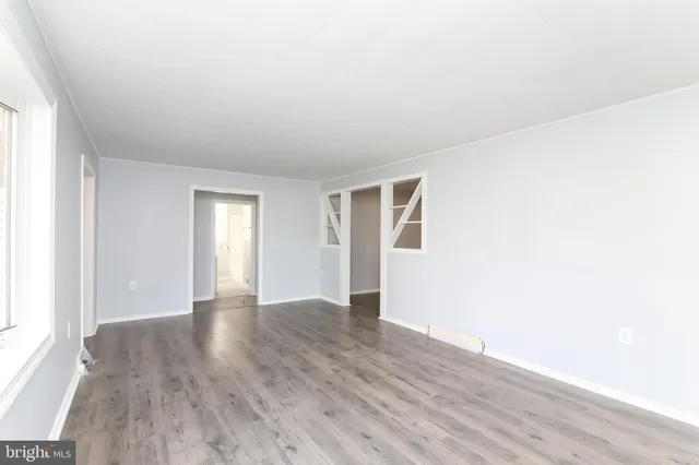 $2,350 | 516 Brooke Avenue, Magnolia, NJ 08049