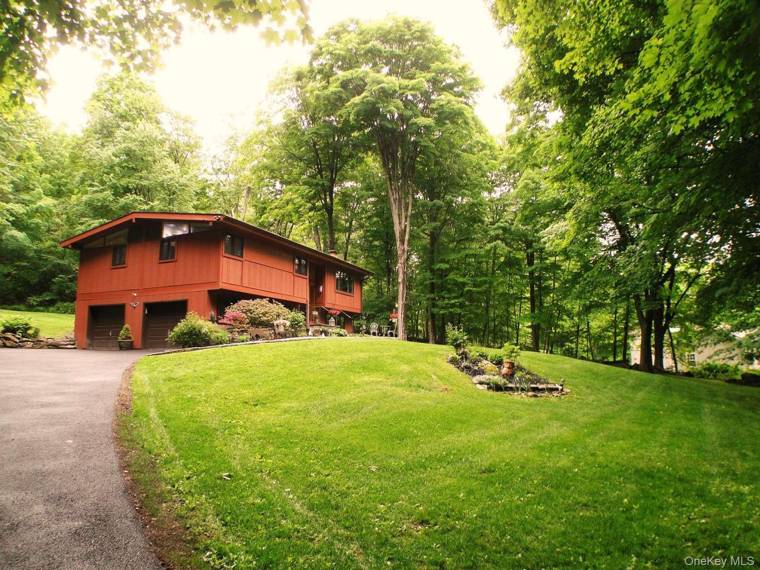 25 Ponderosa Road Carmel, NY 10512 - Photo 1 of 25