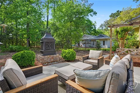 $1,125,000 | 5 Waterford Lane, Savannah, GA 31411