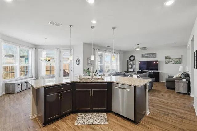 $399,900 | 10213 Fox Grove Court, Fort Worth, TX 76131