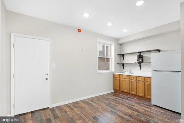 $3,050 | 1152 South 15th Street, Philadelphia, PA 19146