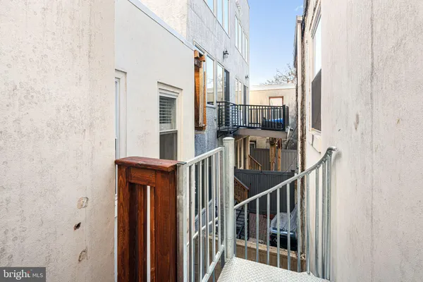 $3,050 | 1152 South 15th Street, Philadelphia, PA 19146