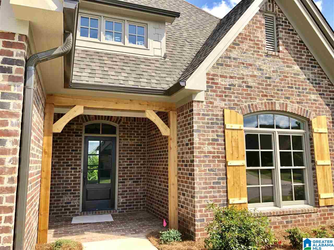419 Oxford Way Pelham, AL 35124 - Photo 2 of 17