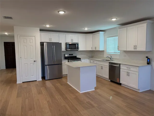 $2,300 | 16044 Isles Drive, Haslet, TX 76052