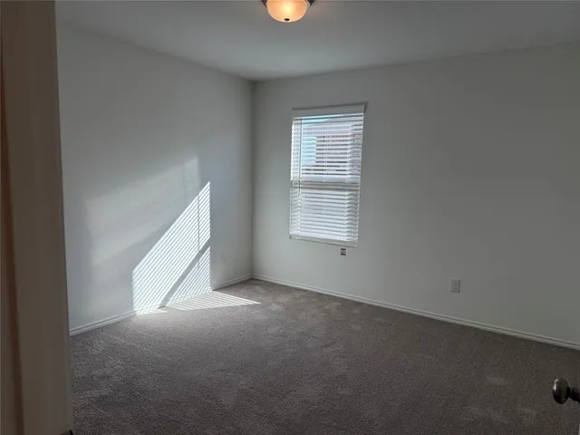 $2,300 | 16044 Isles Drive, Haslet, TX 76052