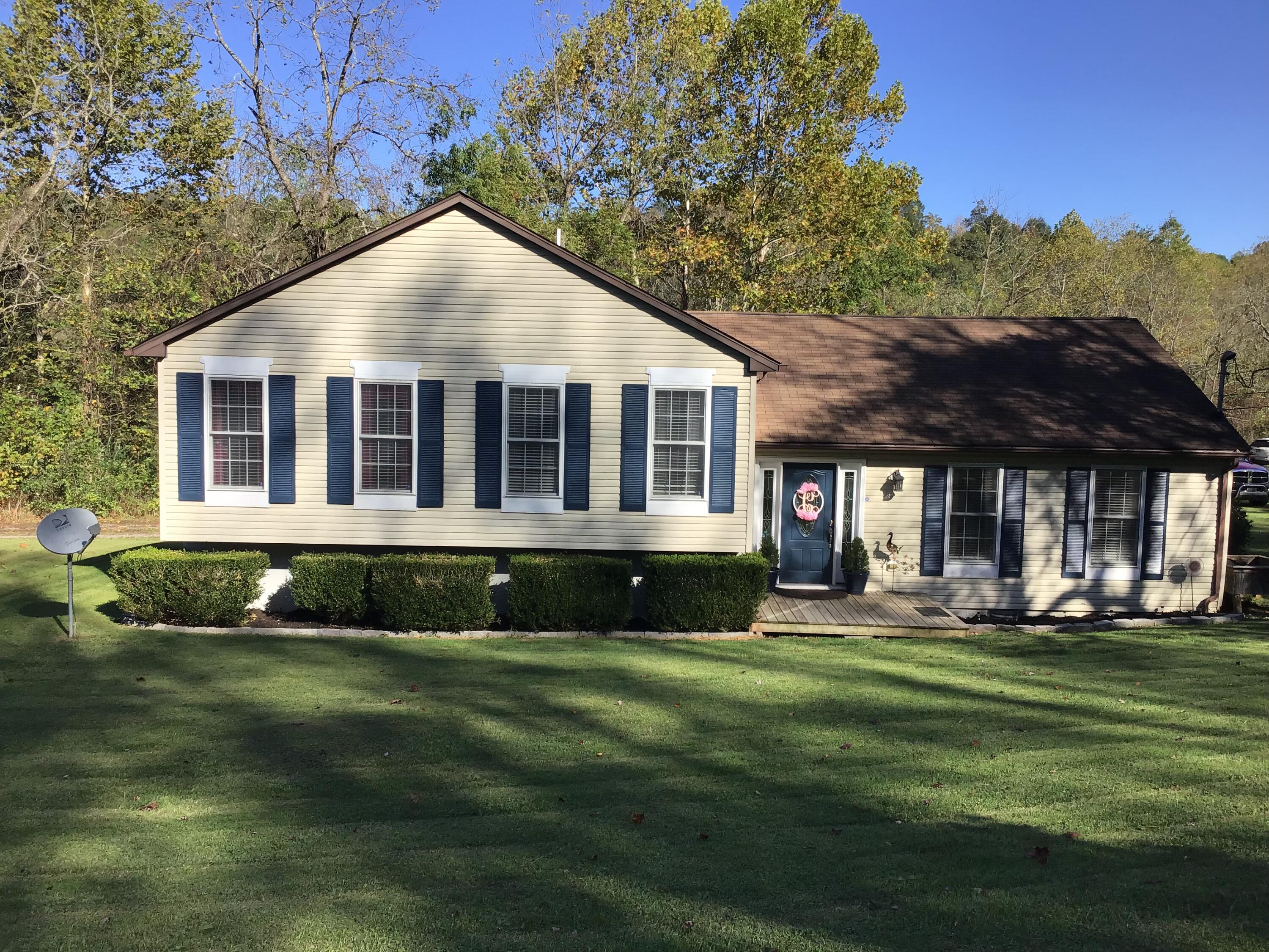 12408 Edna Road Coeburn, VA 24230 - Photo 2 of 48 3 BR 2 BA 2200 SQ FT