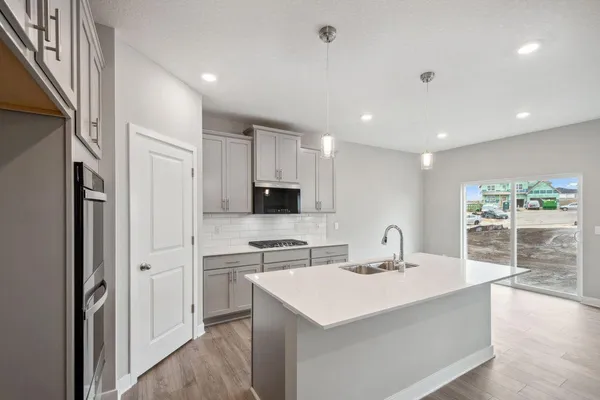 $514,990 | 712 Winterberry Lane, Waconia, MN 55387