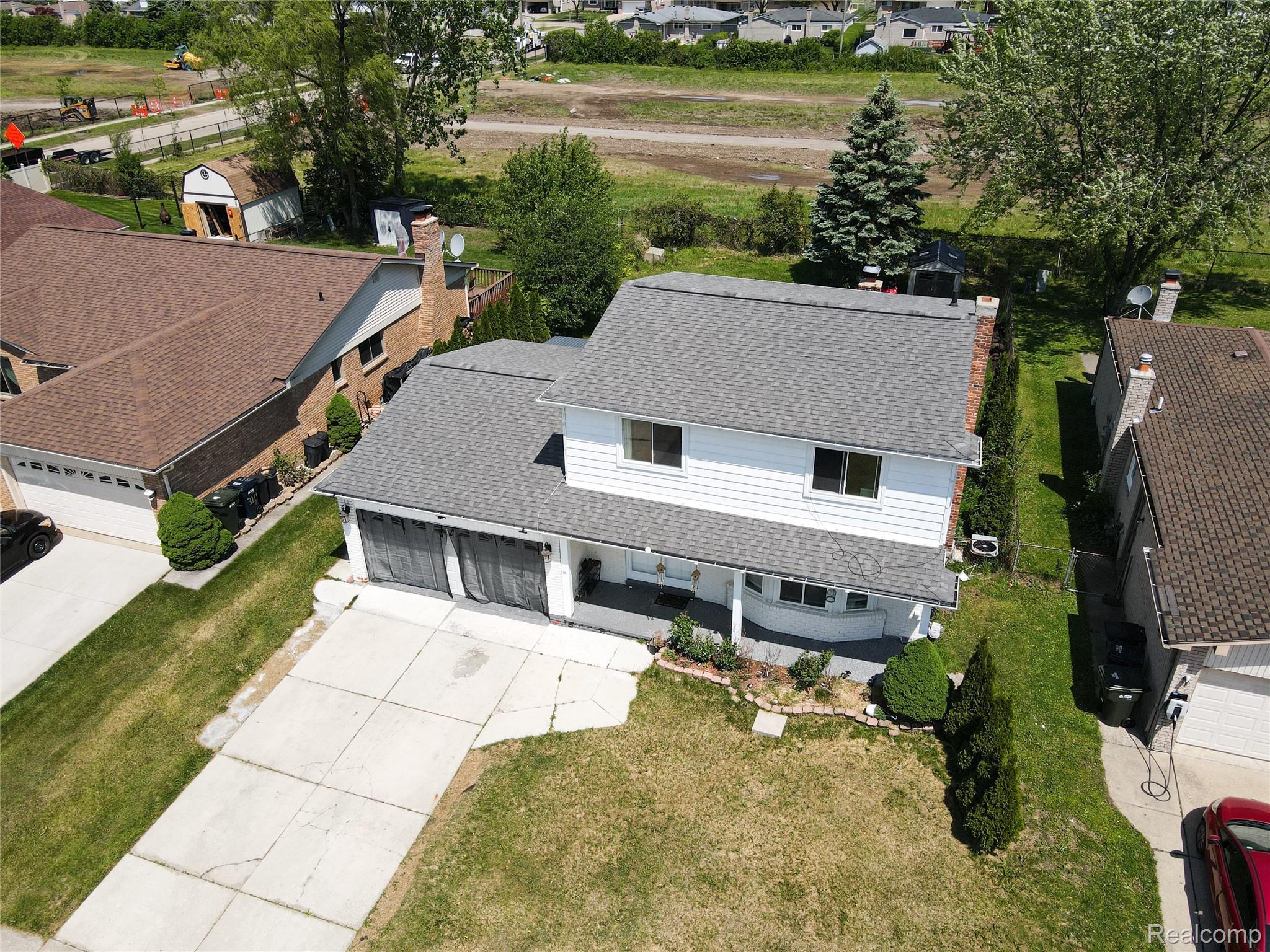 3131 Elmcrest Road Sterling Heights, MI 48310 - Photo 41 of 46 Aerial perspective of suburban area