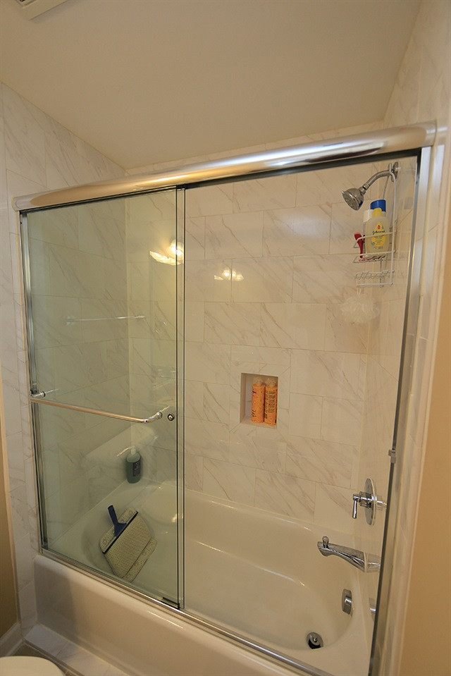 8734 Cypress Grove Run Raleigh, NC 27612 - Photo 23 of 30 Bathroom