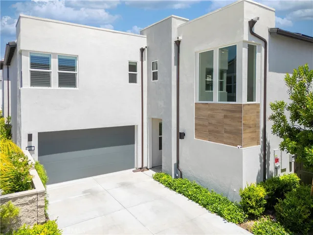 $1,899,000 | 120 Holliston, Lake Forest, CA 92630