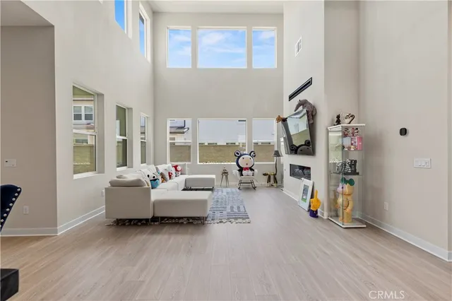 $1,899,000 | 120 Holliston, Lake Forest, CA 92630