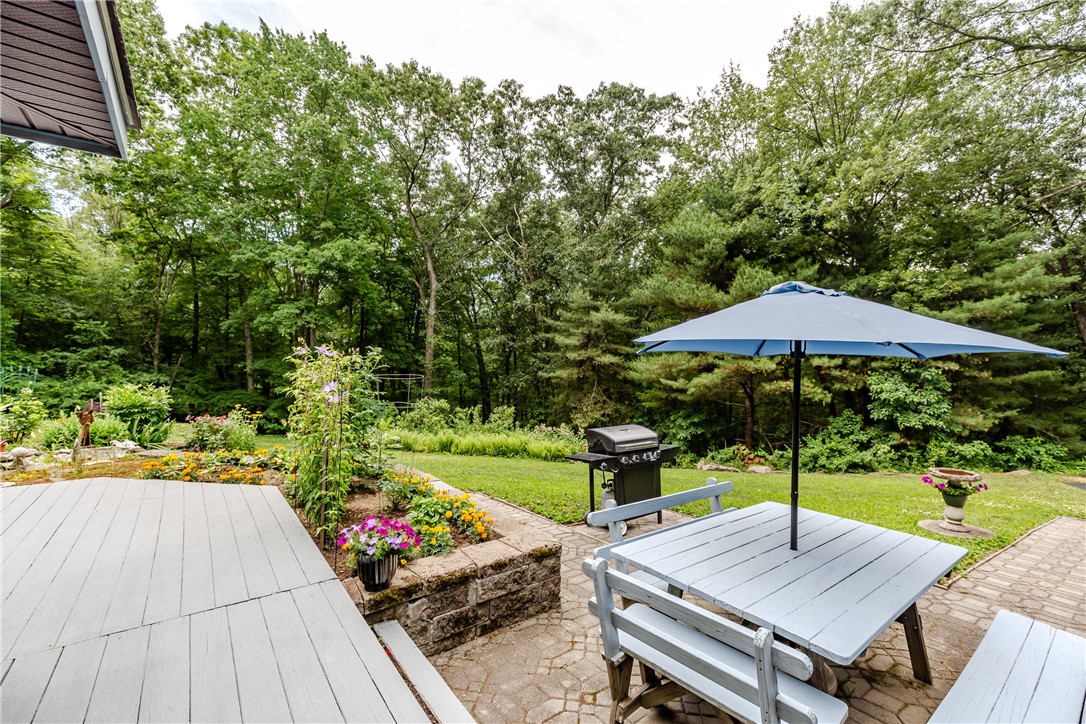140 Burlingame Road Smithfield, RI 02917 - Photo 4 of 38