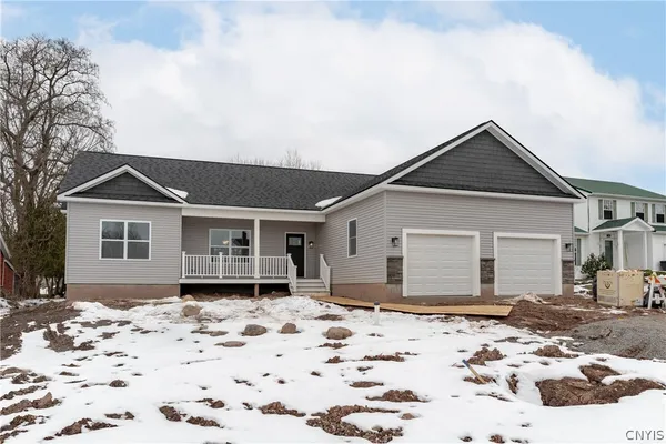 $442,500 | 112 Clark Circle, Lenox, NY 13032
