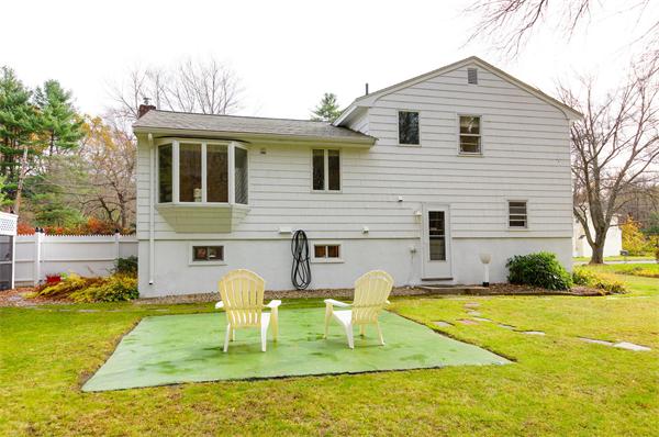 2 Chadwick Road Burlington, MA 01803 - Photo 3 of 23 Gallery Image 3