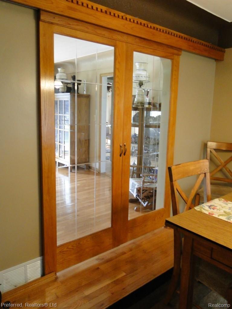 12280 Sweitzer Road Carleton, MI 48117 - Photo 37 of 84 DSC06207.jpg