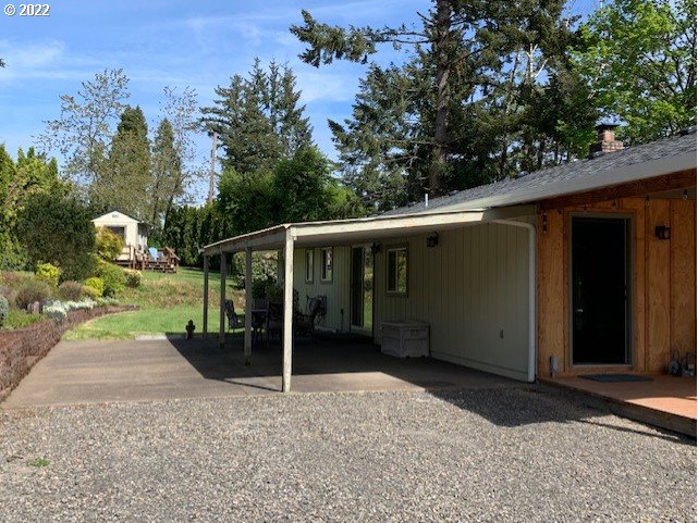 19727 Southeast Chitwood Road Damascus, OR 97089 - Photo 15 of 24 Gallery Image 15