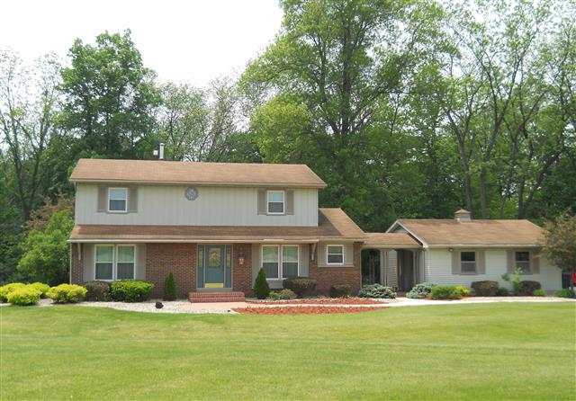 7107 West Maple Grove Road Huntington, IN 46750 - Photo 1 of 30 Gallery Image 1