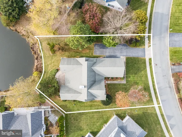 a view of a living room and bedroom