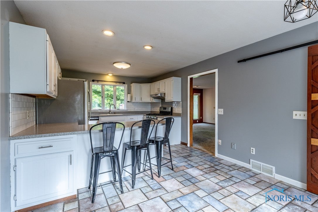 30431 Lemoyne Road Walbridge, OH 43465 - Photo 12 of 50 Gallery Image 12