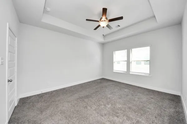$2,550 | 4423 Santorini Lane, Houston, TX 77045
