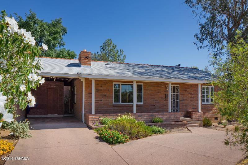 1133 East Hampton Street Tucson, AZ 85719 - Photo 1 of 25