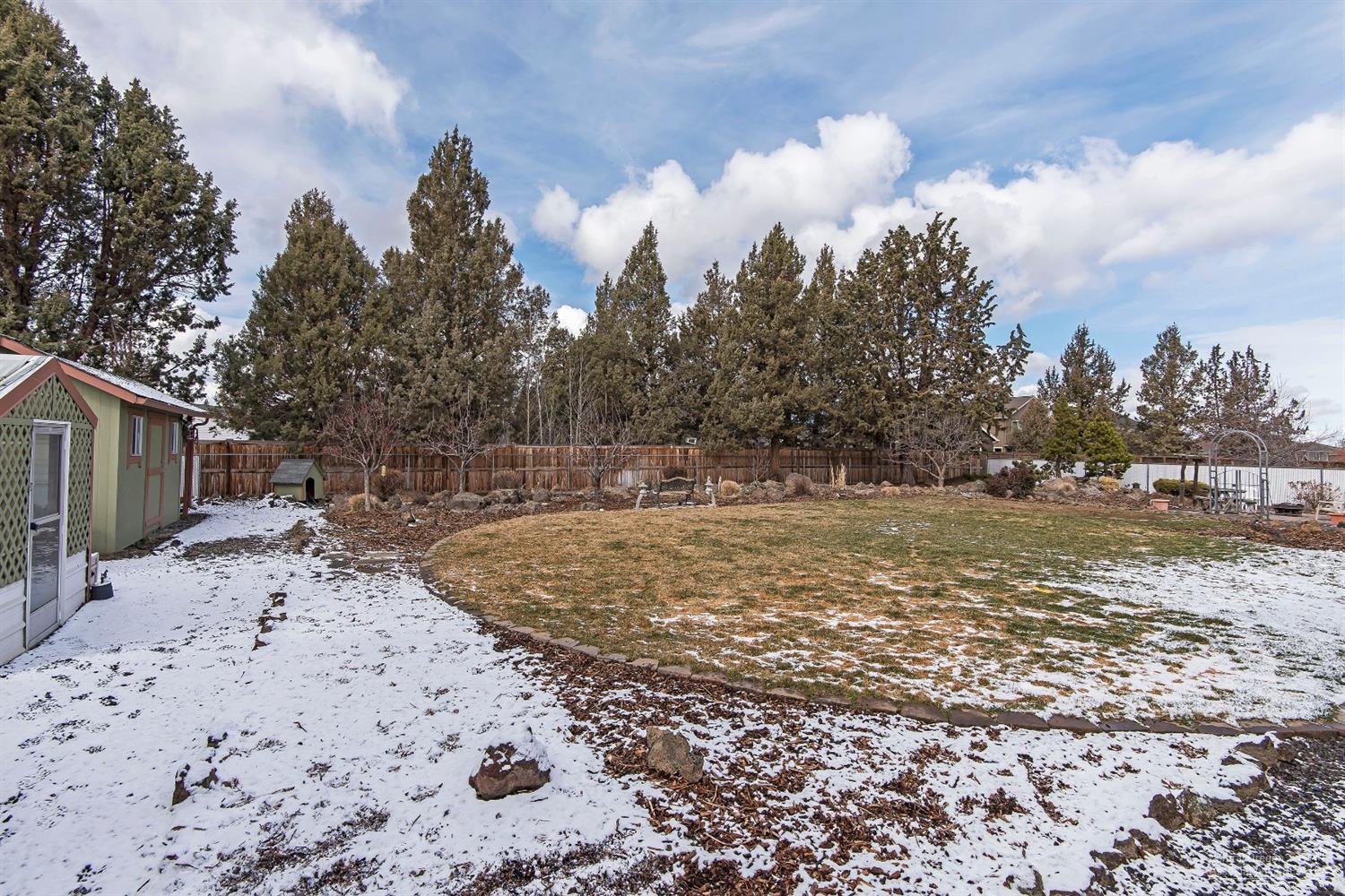 61085 Ladera Road Bend, OR 97702 - Photo 20 of 25 Additional Photo
