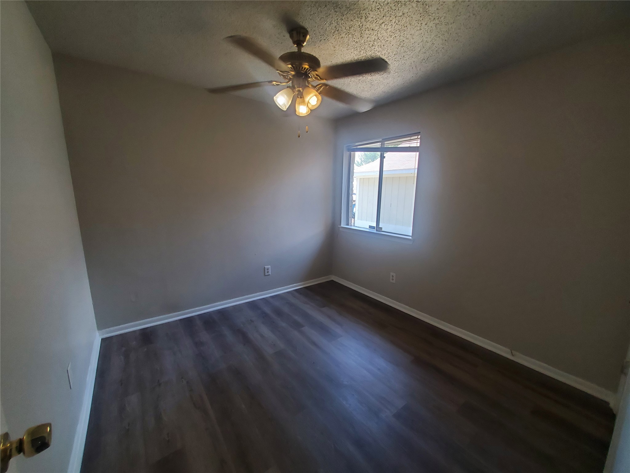 23211 Pebworth Place Spring, TX 77373 - Photo 5 of 8 Gallery Image 5