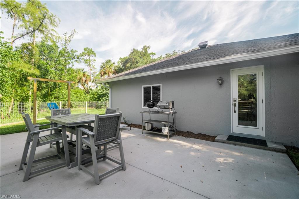 4410 Pine Ridge Road Naples, FL 34119 - Photo 22 of 28