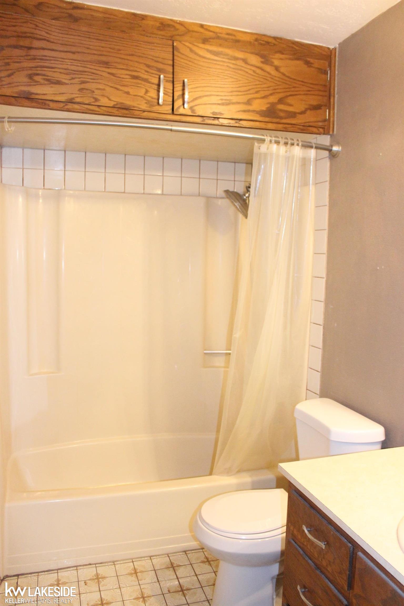 10111 Pound Road Columbus, MI 48063 - Photo 15 of 30